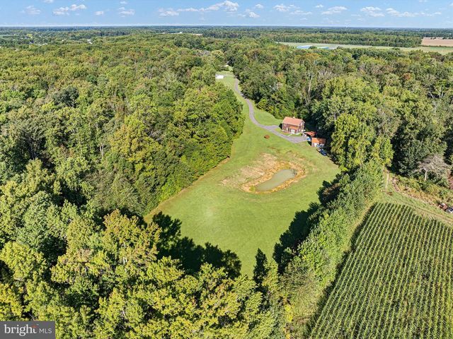 3562 SEVEN HICKORIES RD, Dover, DE 19904