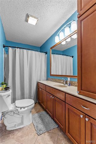 634 Sarah Street, Sullivan, MO 63080