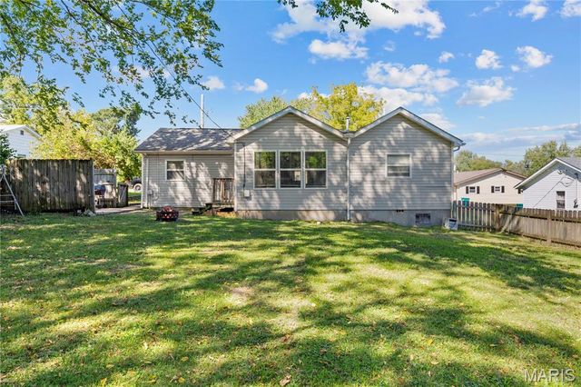 634 Sarah Street, Sullivan, MO 63080