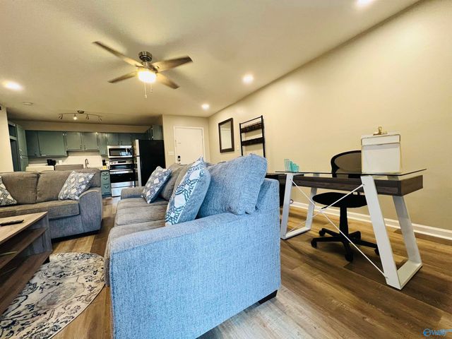 6612 Willow Pointe Drive NW A, Huntsville, AL 35806
