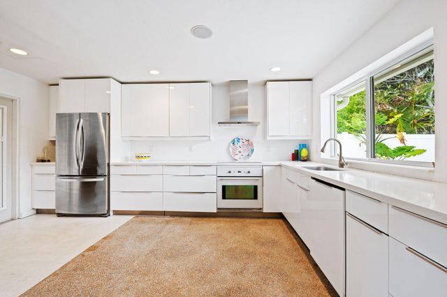 349 NE 29th Street, Wilton Manors, FL 33334