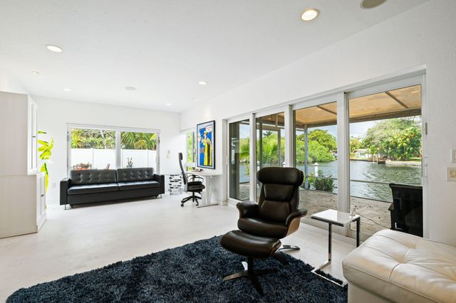 349 NE 29th Street, Wilton Manors, FL 33334