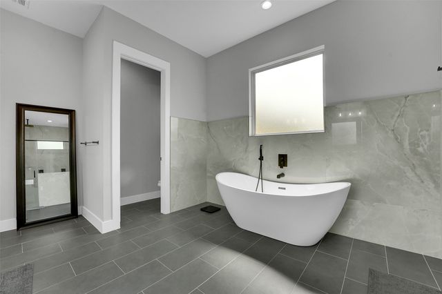 2203 Becky Lane, Cedar Hill, TX 75104