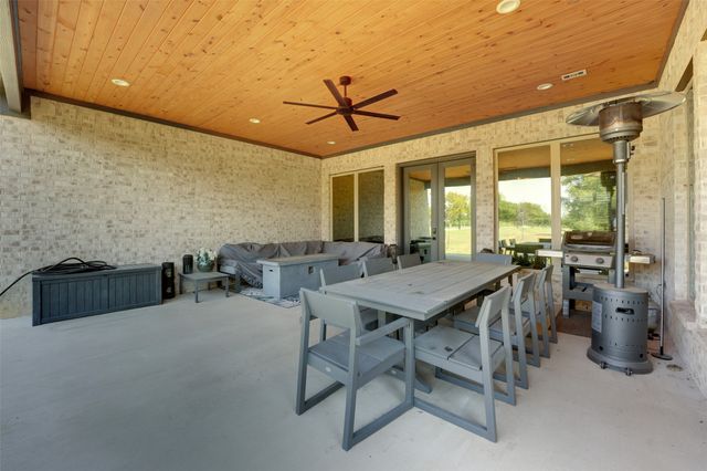 2203 Becky Lane, Cedar Hill, TX 75104