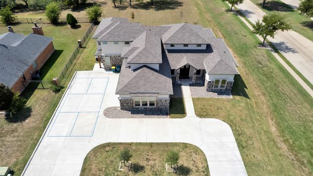 2203 Becky Lane, Cedar Hill, TX 75104