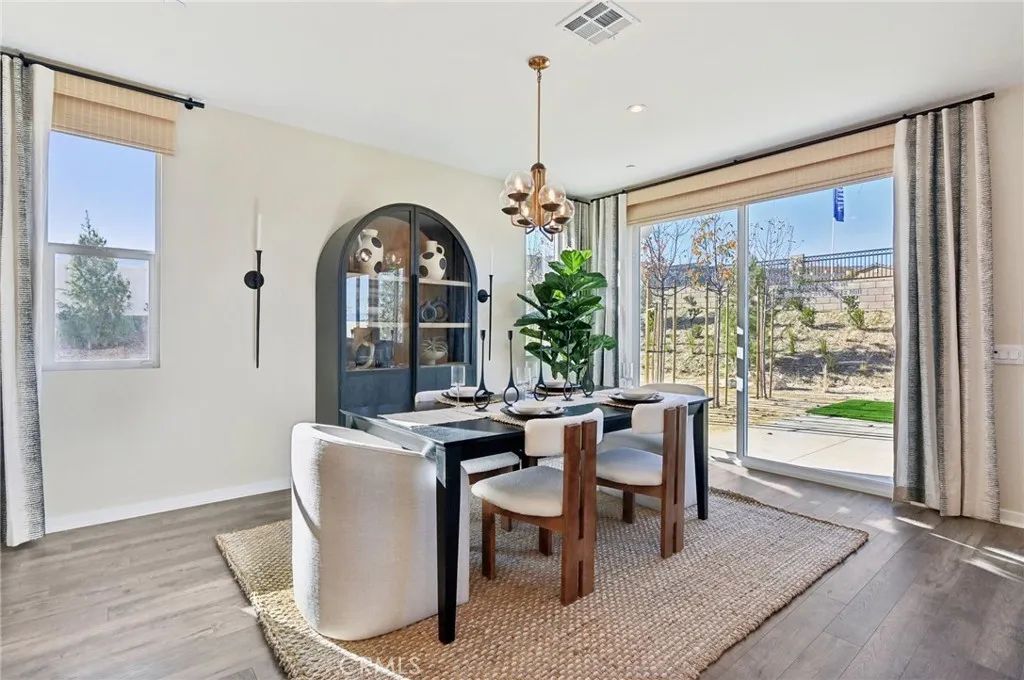 Image 11 of property listing at 41844 Oak Barrel Court, Palmdale, CA 93551