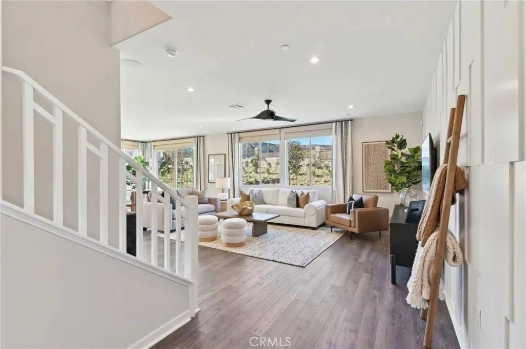 Image 5 of property listing at 41844 Oak Barrel Court, Palmdale, CA 93551