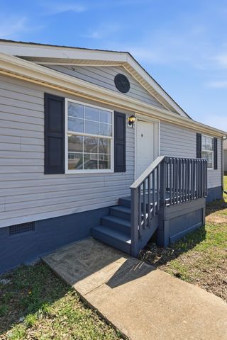 201 Oceanfront Cir, S, Antioch, TN 37013