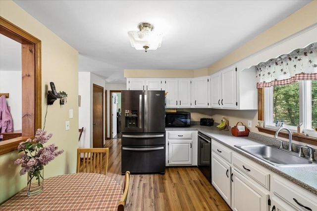 87 Woodhill Road, Bow, NH 03304