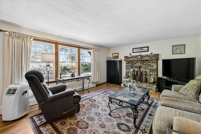 87 Woodhill Road, Bow, NH 03304