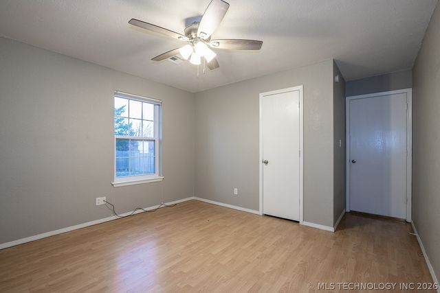 607 W 150 Street S, Glenpool, OK 74033