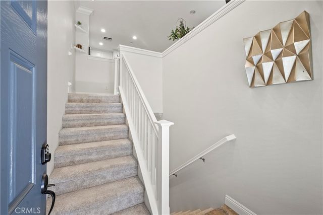 54 Hedge Bloom, Irvine, CA 92618