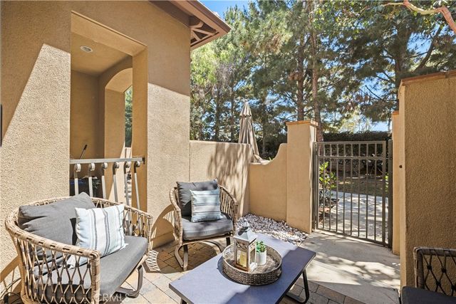 54 Hedge Bloom, Irvine, CA 92618