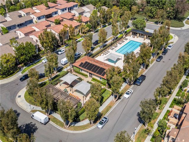 54 Hedge Bloom, Irvine, CA 92618