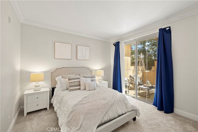 54 Hedge Bloom, Irvine, CA 92618