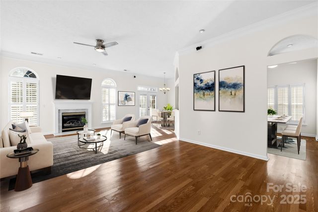 145 Walmsley Place, Mooresville, NC 28117