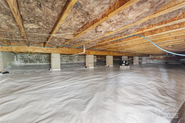 145 Walmsley Place, Mooresville, NC 28117