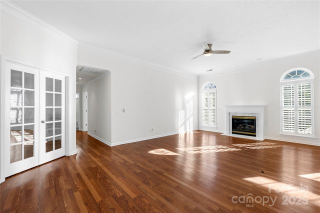 145 Walmsley Place, Mooresville, NC 28117