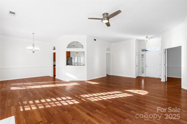 145 Walmsley Place, Mooresville, NC 28117