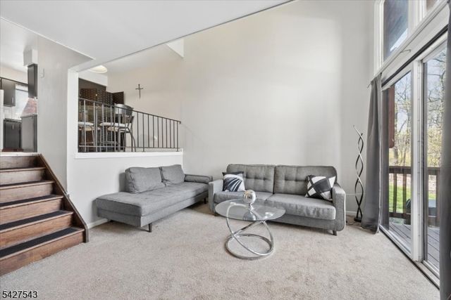 15 Village Way 4, Vernon Twp., NJ 07462