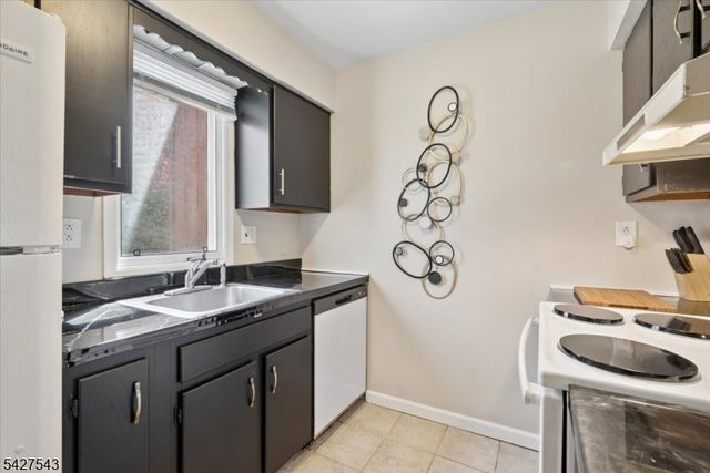 15 Village Way 4, Vernon Twp., NJ 07462