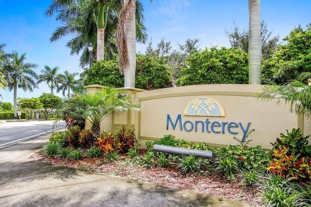 400 Lake Monterey Circle, Boynton Beach, FL 33426