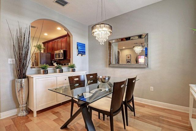 400 Lake Monterey Circle, Boynton Beach, FL 33426