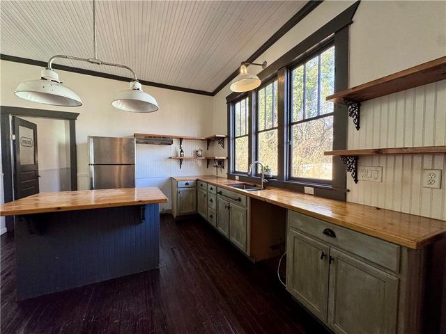 749 Cooper SW Street, Atlanta, GA 30315