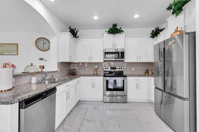 119 Beth Ann LOOP, Taylor, TX 76574