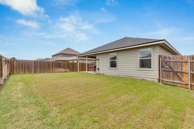 119 Beth Ann LOOP, Taylor, TX 76574