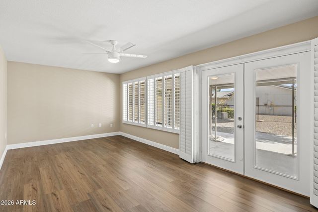 9518 W Oakstone Drive, Sun City, AZ 85351