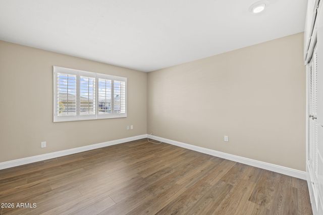 9518 W Oakstone Drive, Sun City, AZ 85351