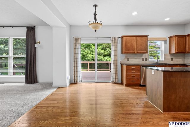 2514 N 165th Avenue, Omaha, NE 68116