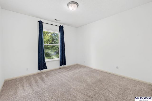 2514 N 165th Avenue, Omaha, NE 68116