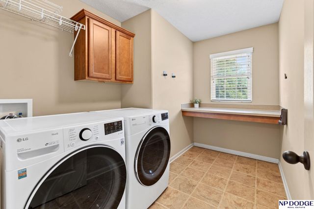2514 N 165th Avenue, Omaha, NE 68116