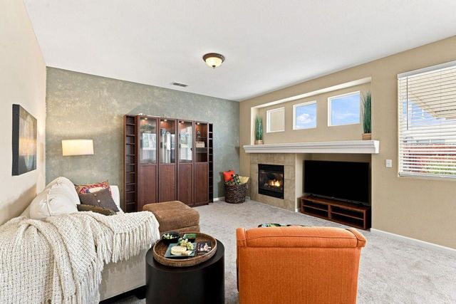 5309 Fox Trotter Way, Elk Grove, CA 95757