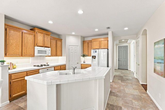 5309 Fox Trotter Way, Elk Grove, CA 95757