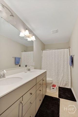 95 Minning Loop, Richmond Hill, GA 31324