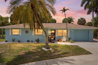 28015 Westbrook DR, Bonita Springs, FL 34135