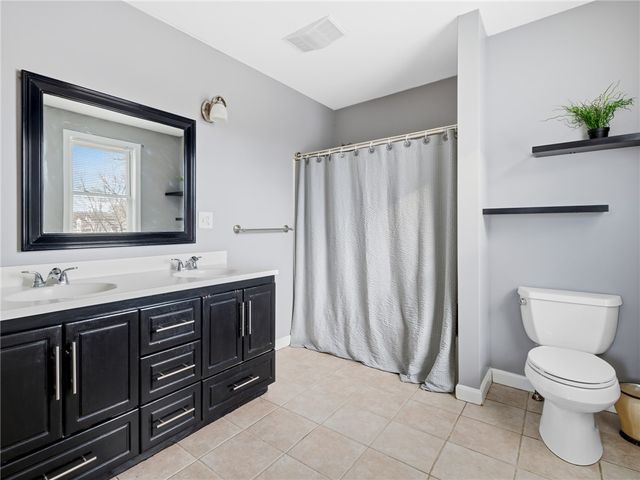 64 Brookdale Boulevard, Pawtucket, RI 02861