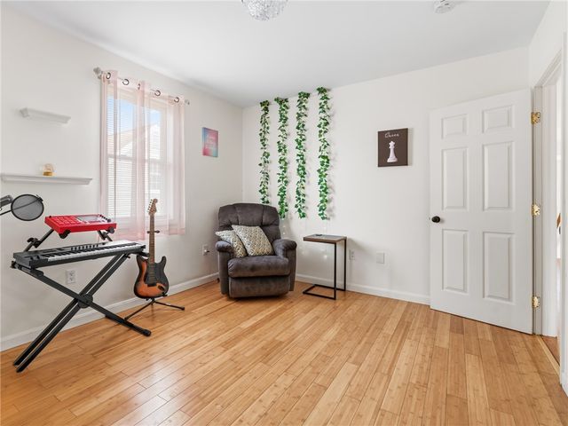 64 Brookdale Boulevard, Pawtucket, RI 02861