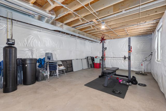 14941 W Groebe Drive, Manhattan, IL 60442