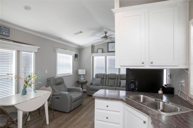 5642 OAK RIDGE AVENUE, New Port Richey, FL 34652