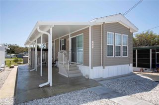 5642 OAK RIDGE AVENUE, New Port Richey, FL 34652