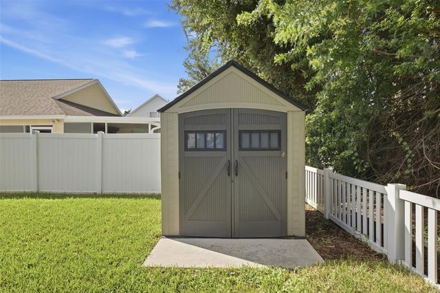 5964 48TH STREET E, Bradenton, FL 34203