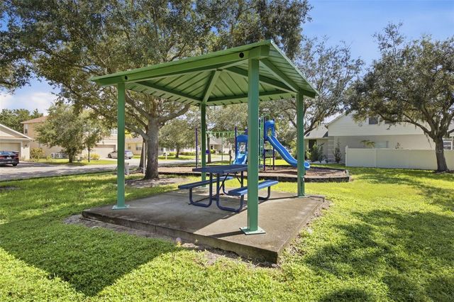 5964 48TH STREET E, Bradenton, FL 34203