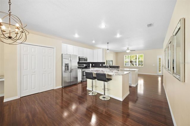 5964 48TH STREET E, Bradenton, FL 34203