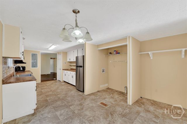 300 Deer Trail Lane, Midway, GA 31320