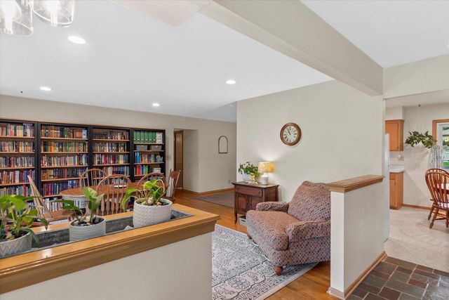 6420 Mansfield DRIVE, Greendale, WI 53129
