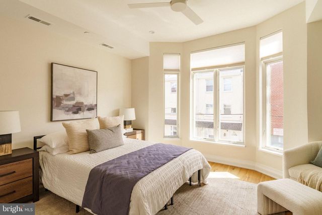 516 S 21ST ST, Philadelphia, PA 19146